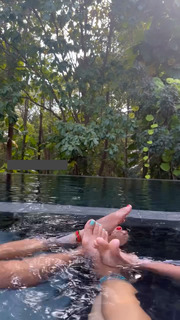 Tia Mowry feet photo thumbnail