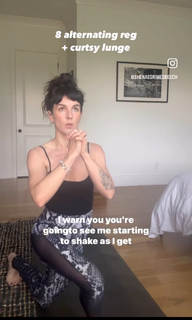 Shenae Grimes-Beech feet photo thumbnail