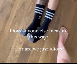 Shenae Grimes-Beech feet photo thumbnail