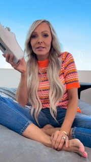 Kyle Unfug feet photo thumbnail