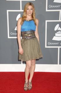 LeAnn Rimes feet photo thumbnail