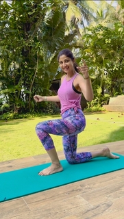 Shilpa Shetty Kundra feet photo thumbnail