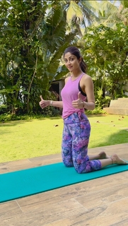 Shilpa Shetty Kundra feet photo thumbnail