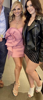 Tina O'Brien feet photo thumbnail