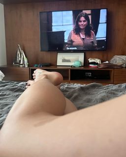 Paty Cantú feet photo 5