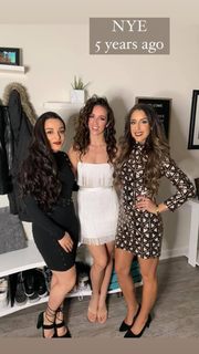 Chelsea Green feet photo thumbnail