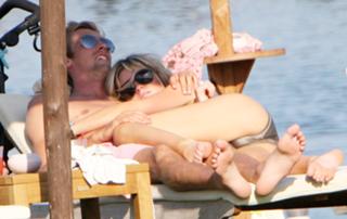 Abbey Clancy feet photo thumbnail