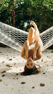 Amanda Cerny feet photo thumbnail