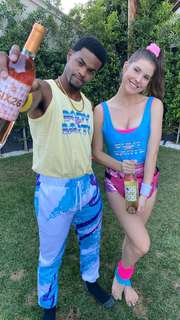 Amanda Cerny feet photo thumbnail