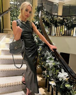 Jorgie Porter feet photo thumbnail
