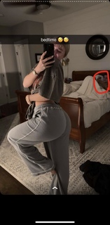 Katie Sigmond feet photo thumbnail