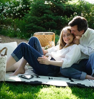 Emma Stone feet photo thumbnail