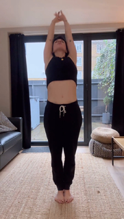 Shenae Grimes-Beech feet photo thumbnail