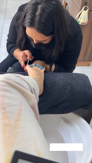 Yoseline Hoffman feet photo 1
