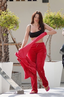 Chloe Ferry feet photo thumbnail
