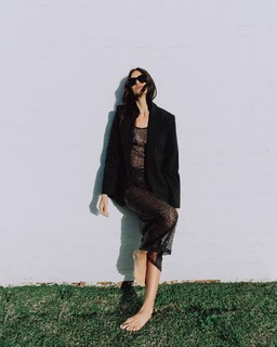 Zaira Nara feet photo thumbnail
