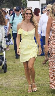 Elsa Pataky feet photo thumbnail