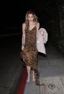 Paris Jackson feet photo thumbnail