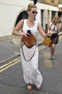 Jennifer Lawrence feet photo thumbnail
