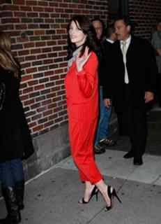Ashley Greene feet photo thumbnail