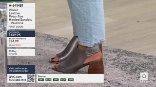 Courtney Khondabi feet photo thumbnail