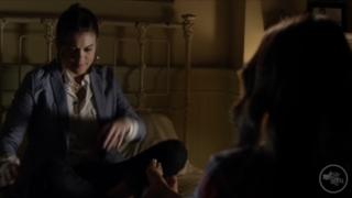 Shay Mitchell feet photo thumbnail