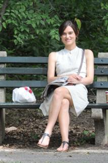 Keira Knightley feet photo thumbnail