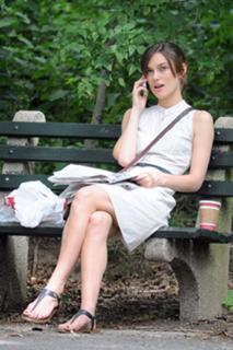 Keira Knightley feet photo thumbnail