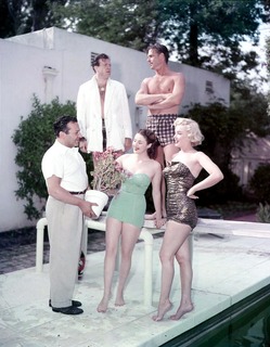 Marilyn Monroe feet photo thumbnail