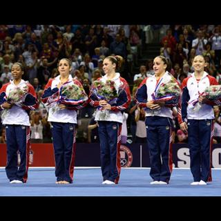 Aly Raisman feet photo thumbnail