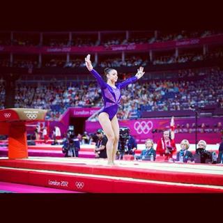 Aly Raisman feet photo thumbnail