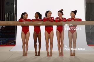 Aly Raisman feet photo thumbnail