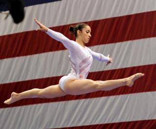 Aly Raisman feet photo thumbnail