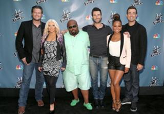 Christina Milian feet photo thumbnail