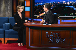 Emily Blunt feet photo thumbnail
