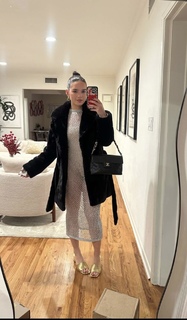 Natalie Noel Mariduena feet photo thumbnail