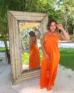 Kéfera Buchmann feet photo thumbnail