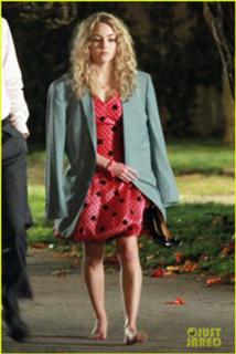 AnnaSophia Robb feet photo thumbnail