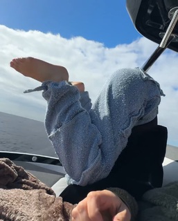 Lola Weippert feet photo thumbnail