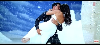 Katrina Kaif feet photo thumbnail