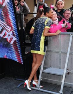 Alesha Dixon feet photo thumbnail