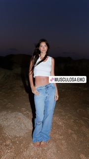 Zaira Nara feet photo thumbnail