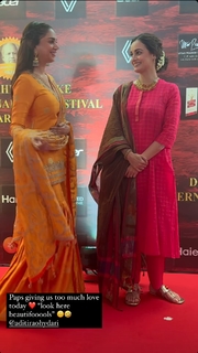 Dia Mirza feet photo thumbnail