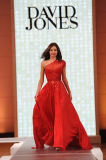 Miranda Kerr feet photo thumbnail