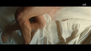 Shailene Woodley feet photo thumbnail