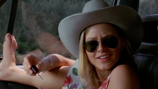 Jodie Foster feet photo thumbnail