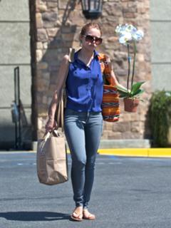 Kristen Bell feet photo thumbnail