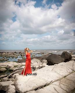 Nicole Neumann feet photo thumbnail
