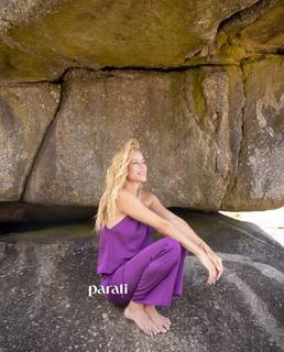 Nicole Neumann feet photo thumbnail