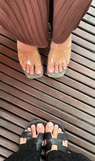 Corinna Kopf feet photo thumbnail
